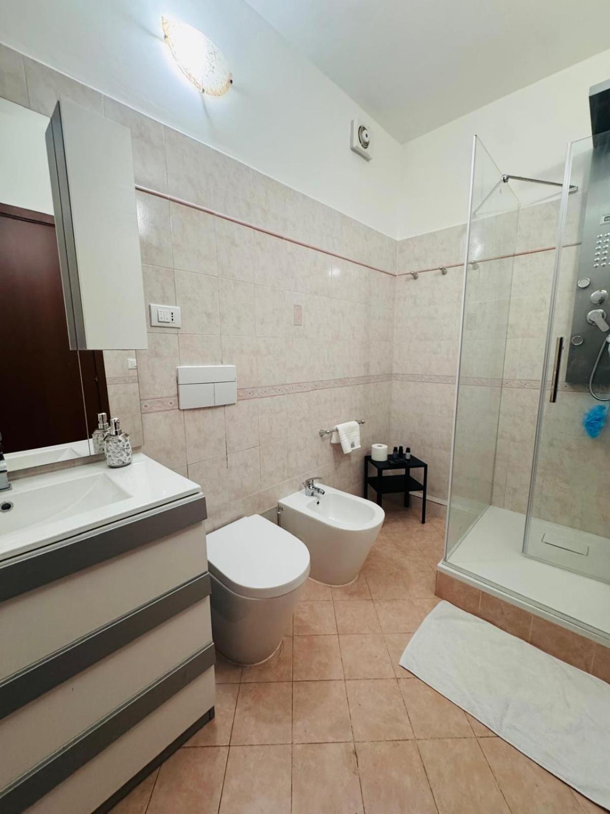 Apartment The Big House Cinecitta Metro A